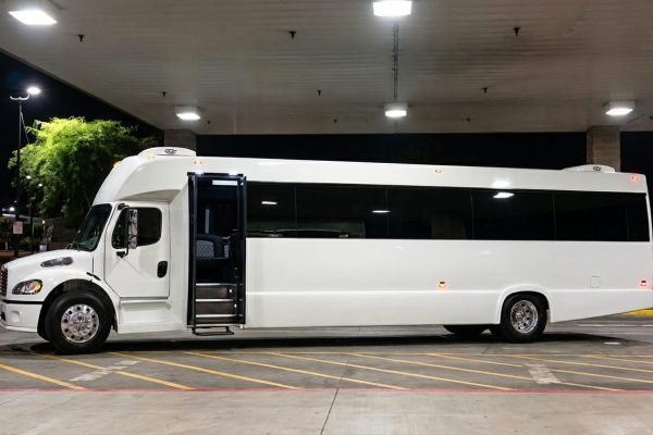 Club on Wheels Limo Party Bus for 50 Passengers