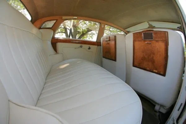 Rolls Royce Silver Cloud 1957 inner