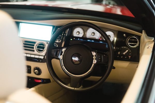 Rolls Royce Dawn inner
